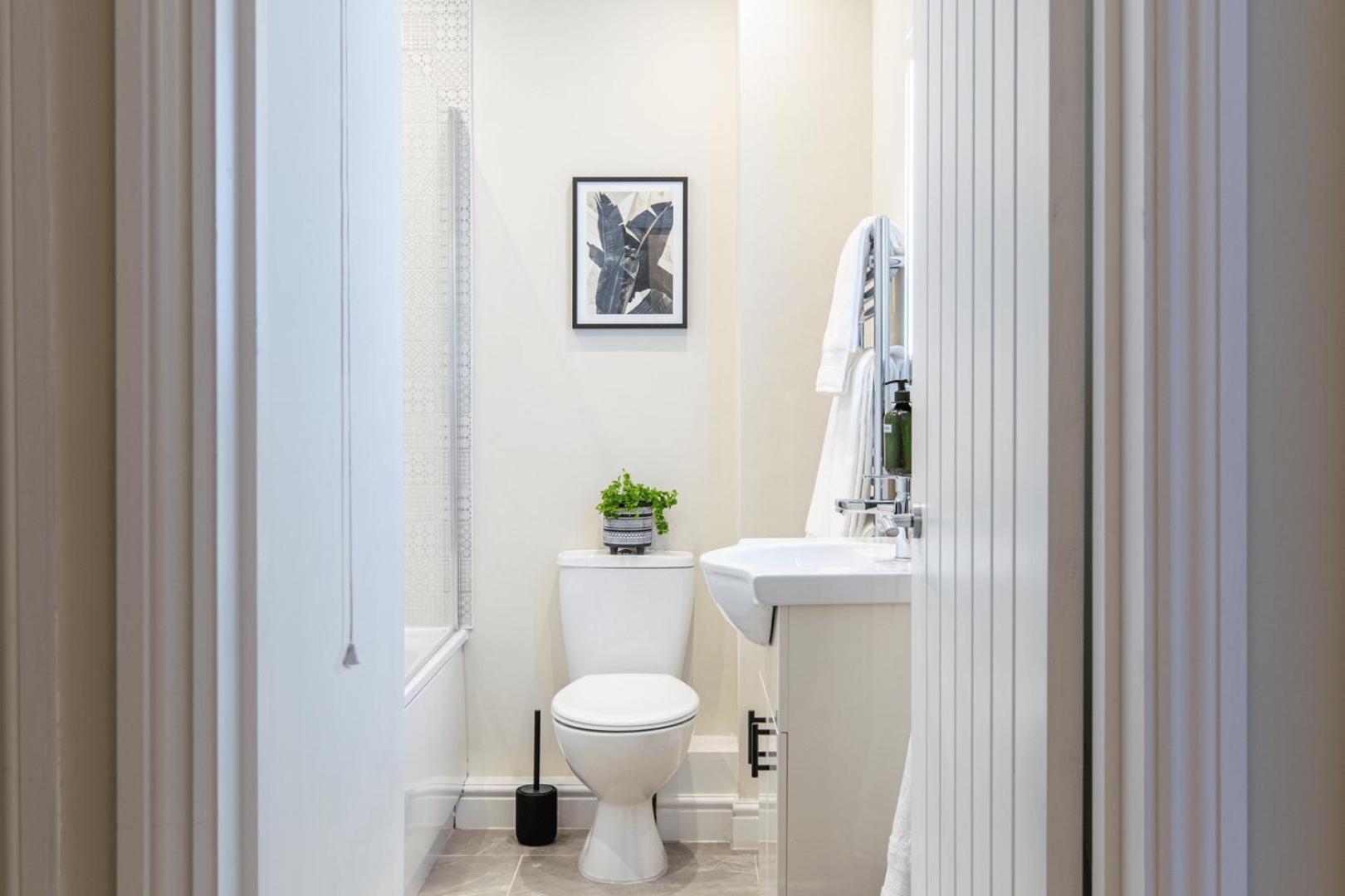 Cohost Partners | Close To City Centre | One Br! Cardiff Exterior foto